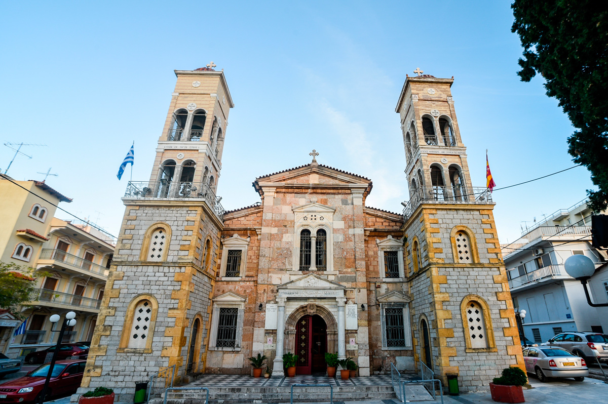 Ιερός Ναός Αγίου Δημητρίου – Μεγάλης Παναγιάς Θηβών